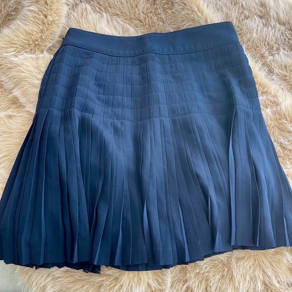 J Crew Womens Navy Skirt Size 4 NWOT